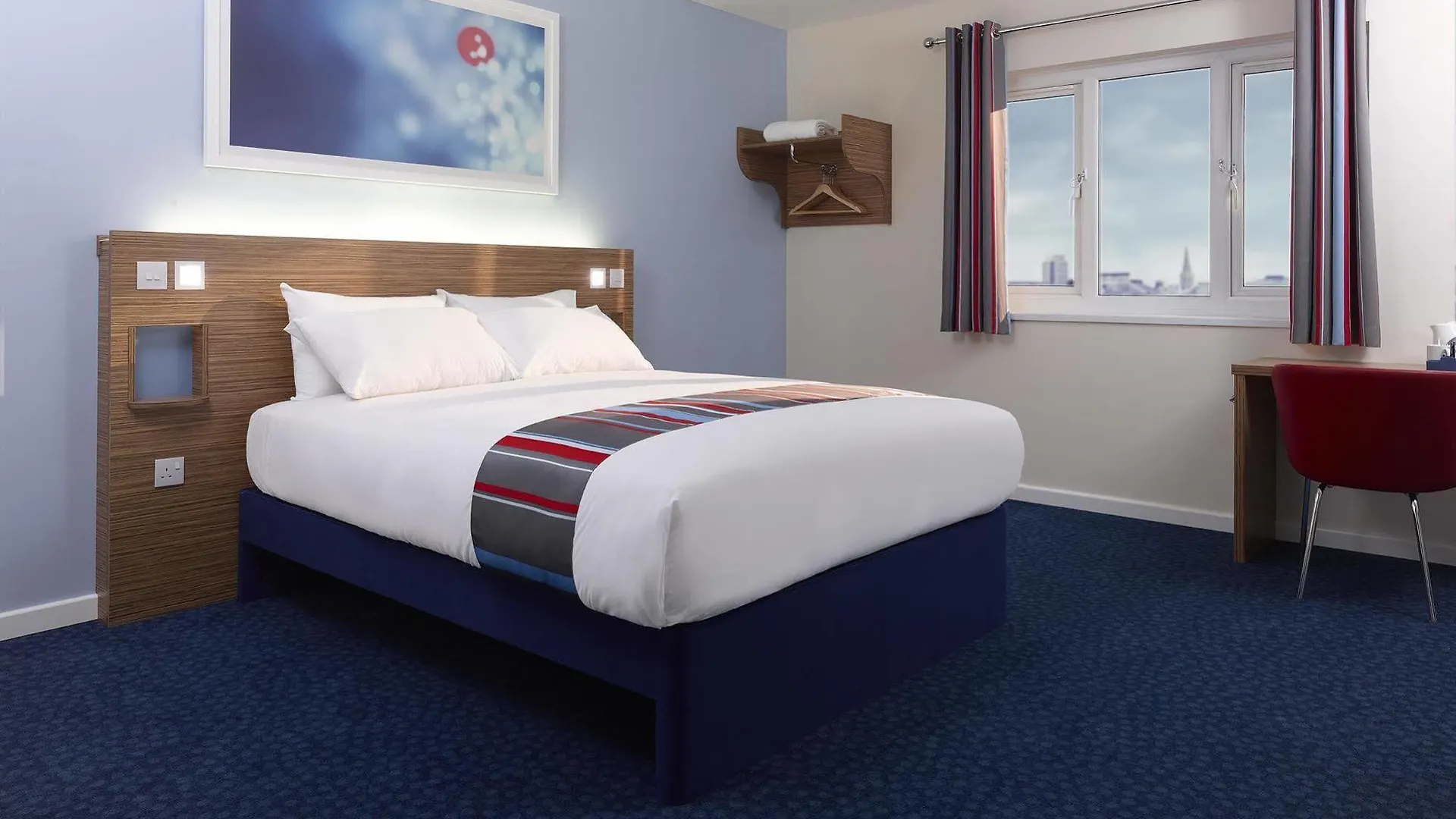 Travelodge London Central Tower Bridge 2*,