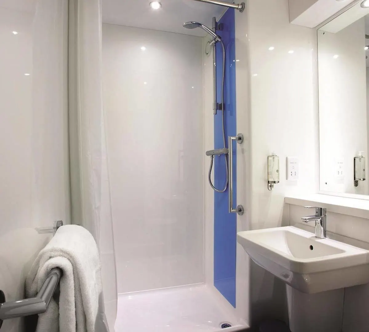 Travelodge London Central Tower Bridge United Kingdom